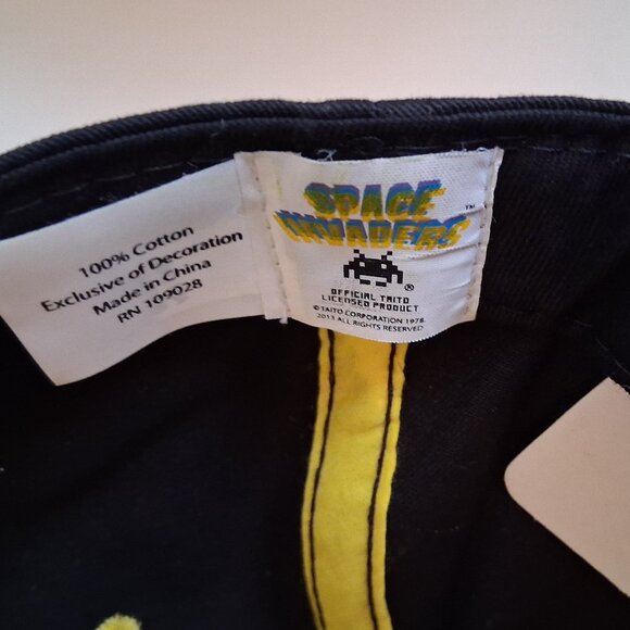 Space Invaders Hat - Embroidered Logo NEW WITH TAGS - Picture 4 of 6